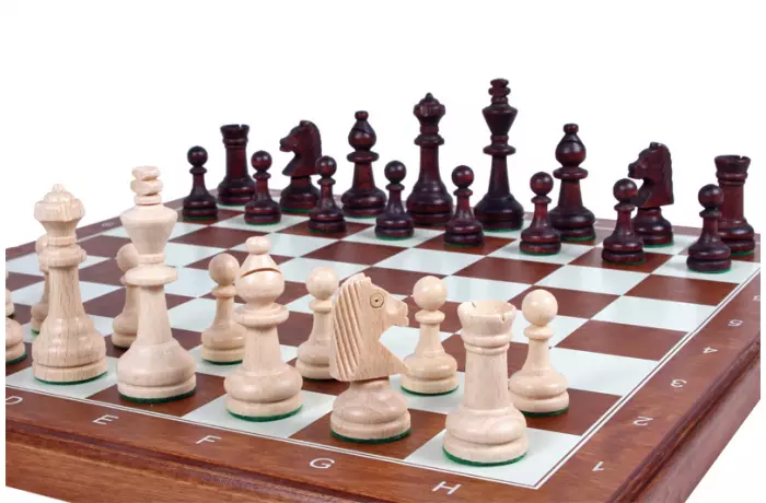 TURNIEJOWE NR 4 z nadrukowaną szachownicą